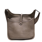 エルメス HERMES エヴリン3PM Z刻 エトゥープ　SV金具 トリヨン レディース ショルダーバッグ