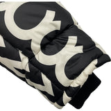 マークジェイコブス MARC JACOBS ロゴ総柄パファージャケット V231M16FA22 ブラック ポリエステル メンズ ダウンジャケット