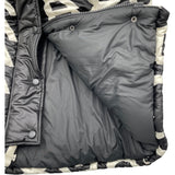 マークジェイコブス MARC JACOBS ロゴ総柄パファージャケット V231M16FA22 ブラック ポリエステル メンズ ダウンジャケット