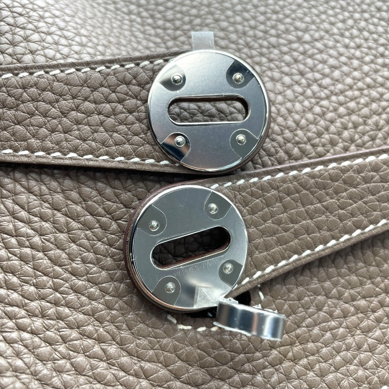 エルメス HERMES リンディ30 X刻印　(2016年製) エトゥープ　シルバー金具 トリヨンクレマンス レディース ショルダーバッグ