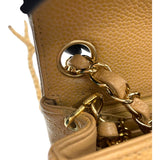 シャネル CHANEL ミニマトラッセ18 A01115 8番台 ベージュ　GD金具 キャビア レディース ショルダーバッグ