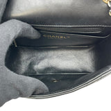 シャネル CHANEL チェーンショルダーバッグ Vステッチ 23番台 ブラック GD金具 ラム レディース ショルダーバッグ