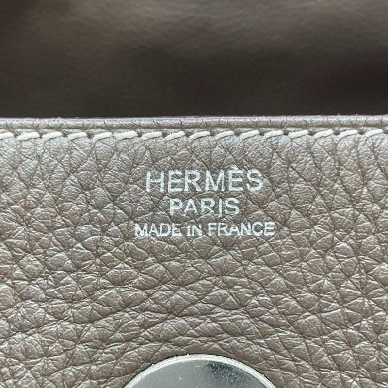 エルメス HERMES リンディ30 ▢M刻 エトゥープ SV金具 トリヨン