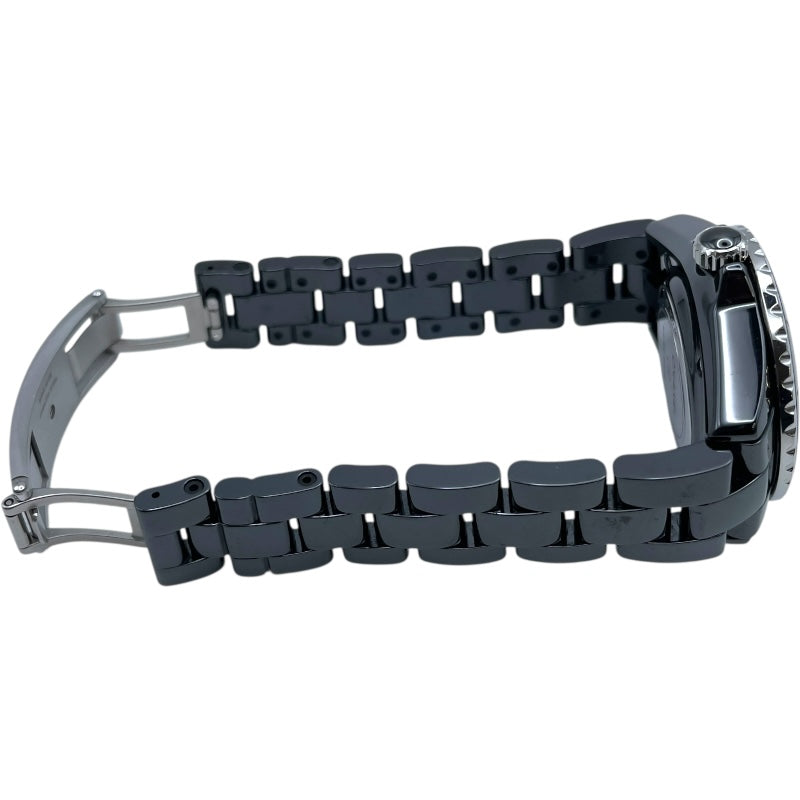 シャネル CHANEL J12 ブラックラッカー 33MM H5701 ブラック シャネル CHANEL J12 ブラックラッカー 33MM H5701 ブラック