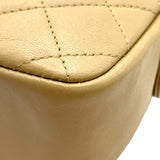 シャネル CHANEL チェーンショルダー 1番台 ベージュ GD金具 ラム レディース ショルダーバッグ