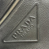 プラダ PRADA ボディバッグ ブラック SV金具 レザー メンズ ボディバッグ