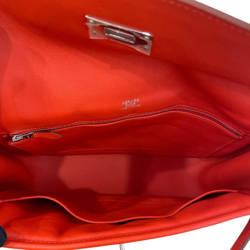 エルメス HERMES ベルリンヌ28 ▢R刻 ルージュピヴォワンヌ シルバー金具 スイフト レディース ショルダーバッグ エルメス HERMES ベルリンヌ28 ▢R刻 ルージュピヴォワンヌ シルバー