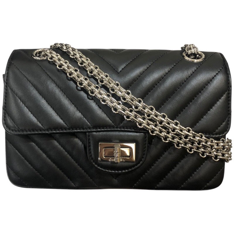 CHANEL ブラック バッグ シャネル CHANEL 2.55ミニフラップバッグVステッチ AS0874 ブラック