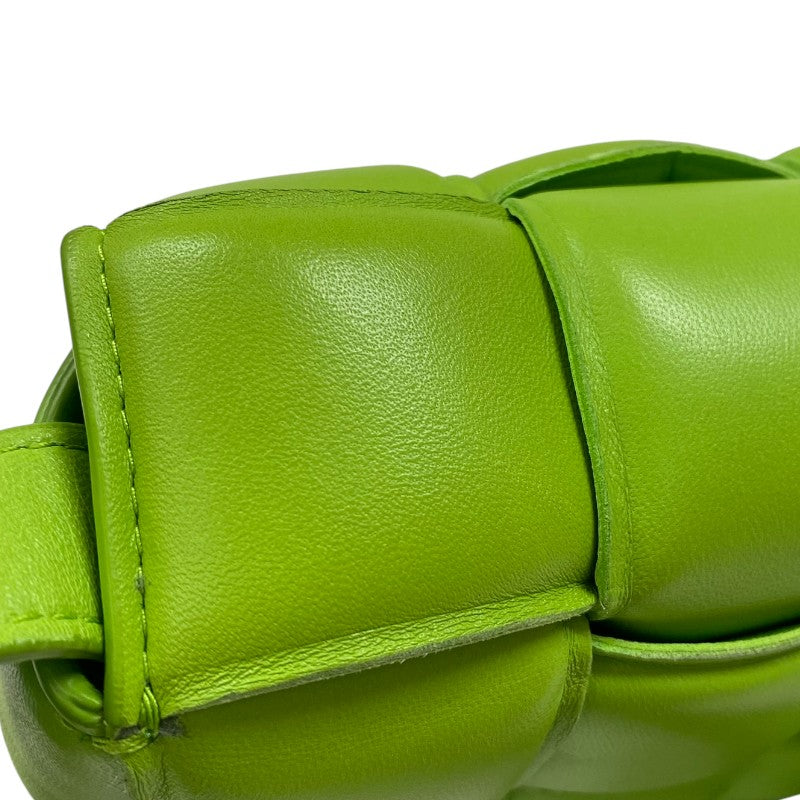ボッテガ・ヴェネタ BOTTEGA VENETA パデットカセット ショルダーバッグ アシットグリーン レザー レディース ボッテガ・ヴェネタ BOTTEGA VENETA パデットカセット ショルダー