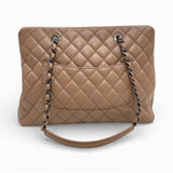 シャネル CHANEL マトラッセ　チェーントート ベージュ　SV金具 キャビア レディース トートバッグ