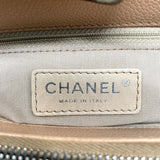 シャネル CHANEL マトラッセ　チェーントート ベージュ　SV金具 キャビア レディース トートバッグ