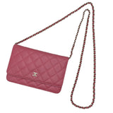シャネル CHANEL マトラッセ チェーンウォレット A33814 25番台 ピンク GD金具 キャビアスキン レディース ウォレットチェーン