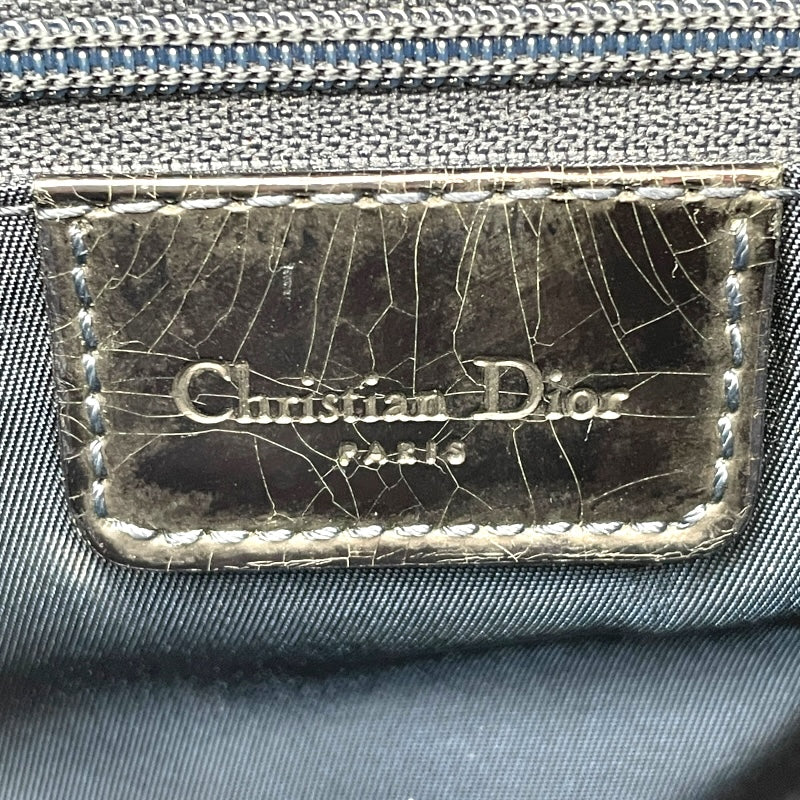 ディオール ダブルサドルバッグ デニム 稀少 DIOR (ディオール)、人気の「サドル」バッグからデニムエンブロイ