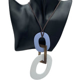 エルメス HERMES ネックレス ホワイト ライトブルー バッファローホーン・ラッカーウッド ジュエリー