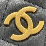 シャネル CHANEL フリルチェーンウォレット 30番台 ブラック GD金具 ラム レディース ショルダーバッグ