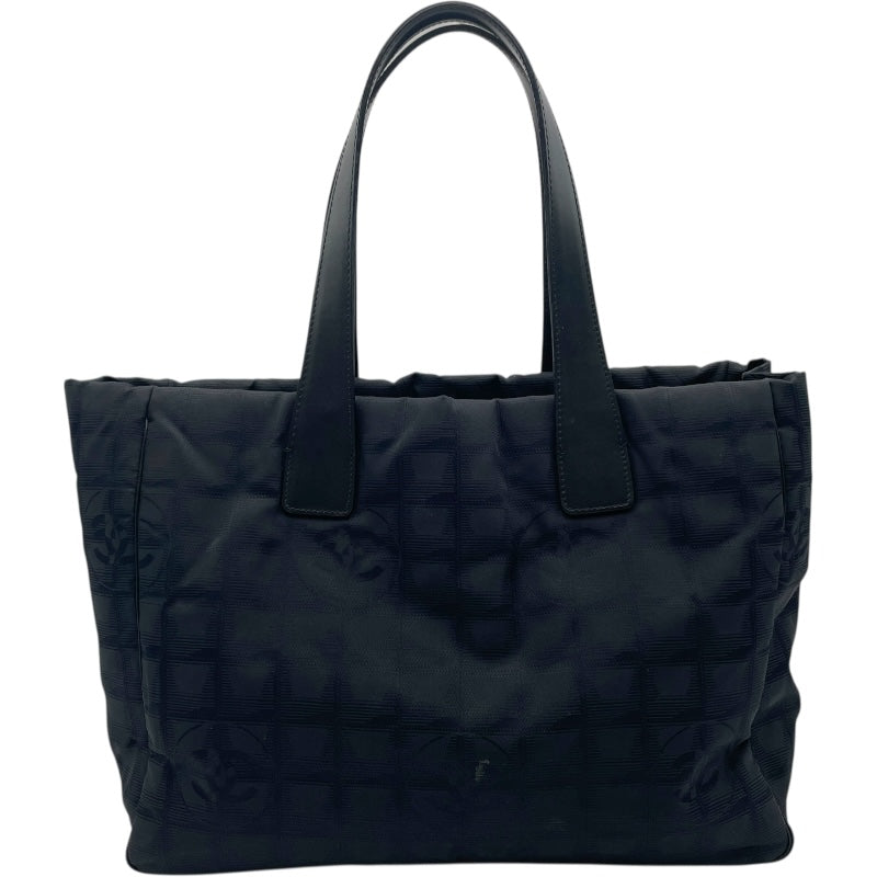 シャネル CHANEL ニュートラベルライントートMM A15991 8番台 シャネル CHANEL ニュートラベルライントートMM A15991 8番台
