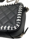 シャネル CHANEL CCフィリグリーミニバニティバッグ A84452　27番台 ブラック×ホワイト キャビアスキン レディース ショルダーバッグ
