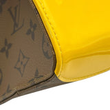 ルイ・ヴィトン LOUIS VUITTON オンザゴーPM Sun Yitianコラボ M47199 ブラウン モノグラム・リバース レディース ショルダーバッグ