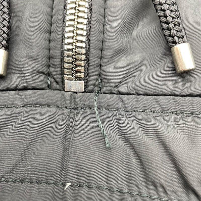 プラダ PRADA パフジャケット ブラック ナイロン レディース その他  