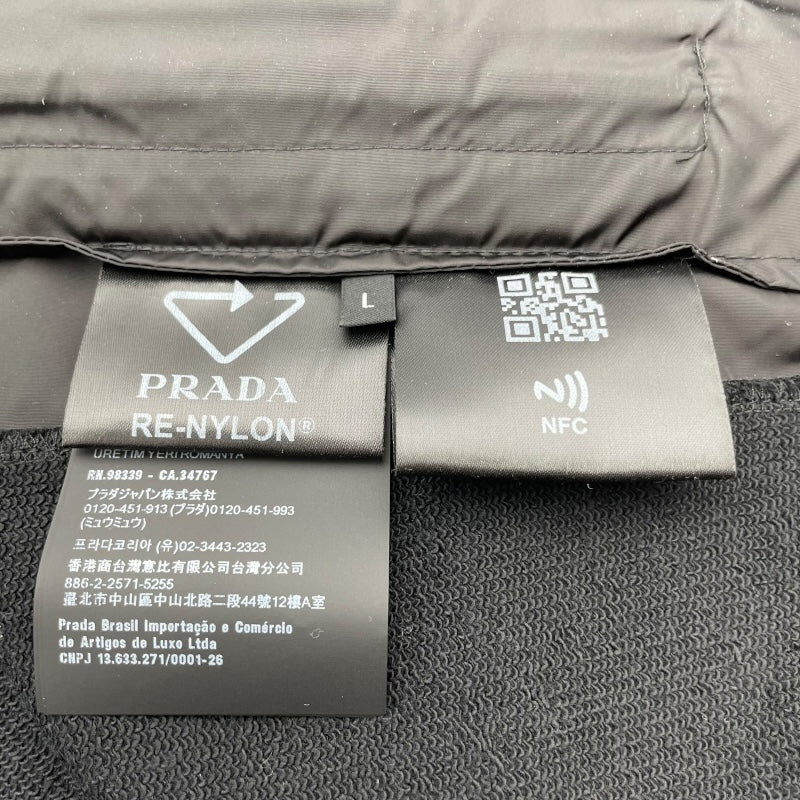 プラダ PRADA ナイロンジップアップジャケット SJC567 ブラック