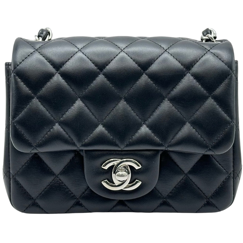 シャネル CHANEL ミニマトラッセ 18 A35200 ブラック ラムスキン