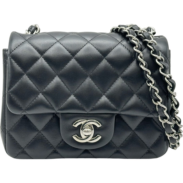 シャネル CHANEL ミニマトラッセ 18 A35200 ブラック ラムスキン