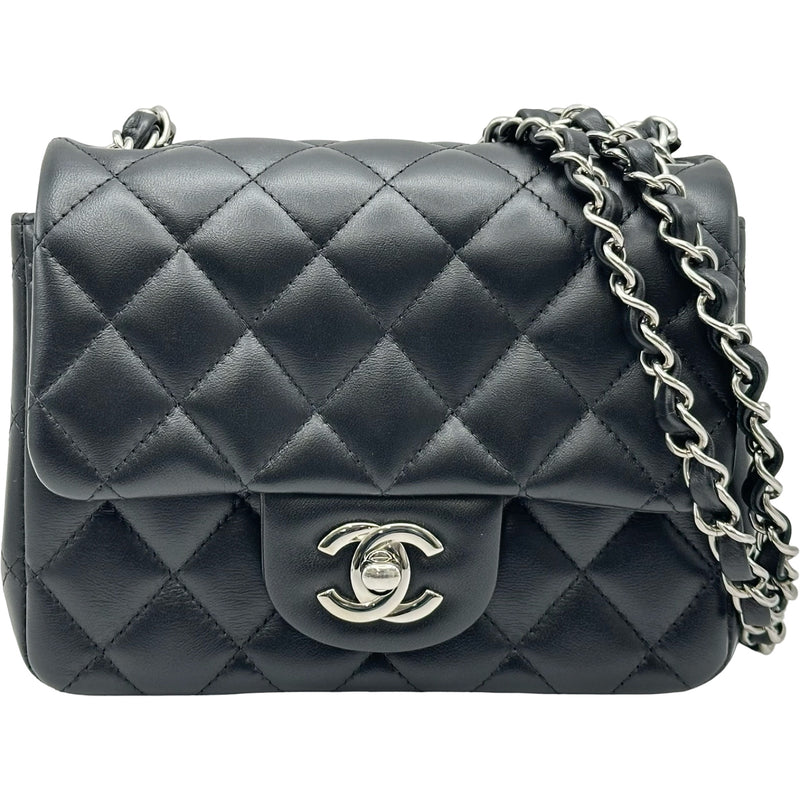 ぴ*ん様 18万➡︎CHANEL■ラムスキン マトラッセ ショルダーバッグ 斜め シャネル CHANEL ミニマトラッセ 18 A35200 ブラック ラムスキン