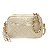 シャネル CHANEL マトラッセ ミニカメラバッグ A57717 ホワイト ゴールド金具 ソフトキャビア レディース ショルダーバッグ