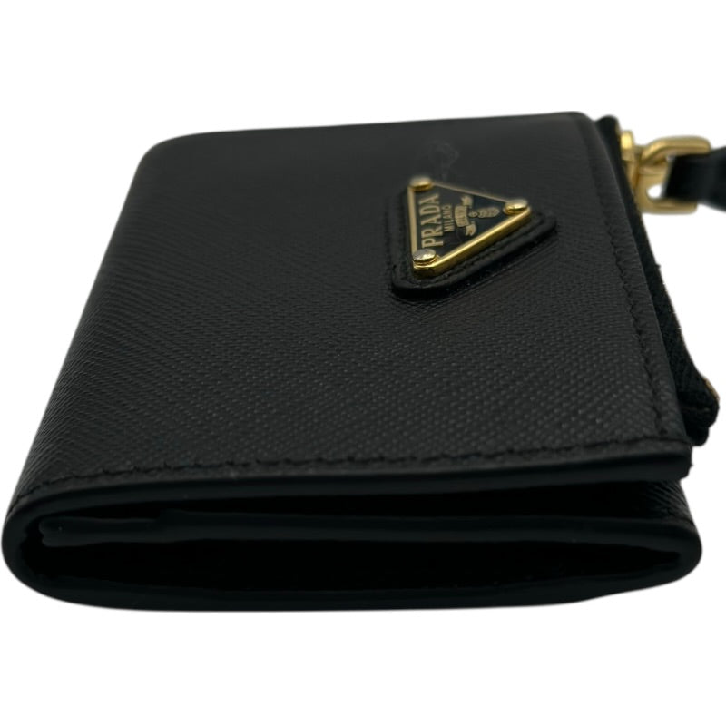 【極美品】プラダ ケース カードケース エンボスロゴ レザー 1MC085 プラダ PRADA サファイアーノ トライアングル カードケース 1MC085