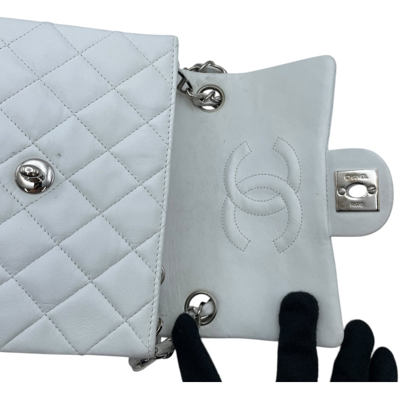 シャネル CHANEL ミニマトラッセ18 A01115 5番台 ホワイト SV金具 ラムスキン レディース ショルダーバッグ シャネル CHANEL ミニマトラッセ18 A01115 5番台 ホワイト SV金具