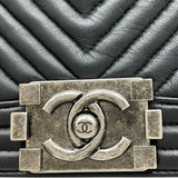 シャネル CHANEL ボーイシャネル28 A92193 20番台 ブラック SV金具 ラム レディース ショルダーバッグ