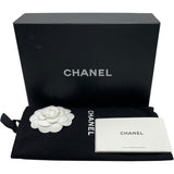 シャネル CHANEL マトラッセ フォンショルダー ライトグレー GD金具 ラムスキン レディース ショルダーバッグ