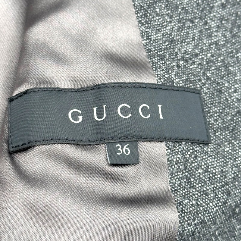 【激レア】GUCCI グッチ　テーラードジャケット　イタリア製　完売モデル　刺繍 グッチ GUCCI ワンポイントロゴテーラードジャケット 323572 グレー