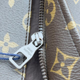 ルイ・ヴィトン LOUIS VUITTON モノグラム総柄LVトワルミリタリージャケット HML07E ブラウン ポリエステル メンズ ミリタリージャケット