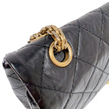 シャネル CHANEL 2.55ラージフラップバッグ A37587 ブラック　ゴールド金具 エイジドカーフ レディース ショルダーバッグ