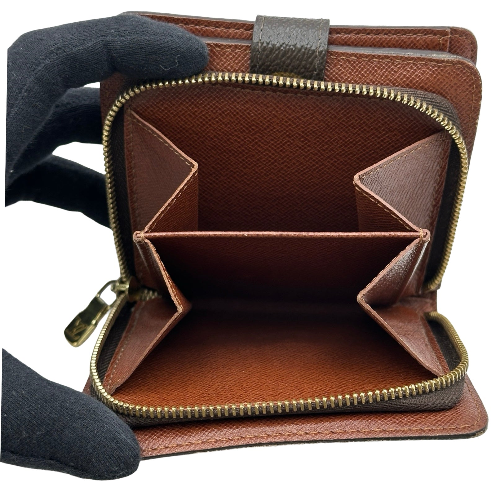ルイ・ヴィトン LOUIS VUITTON コンパクト・ジップ M61667 ブラウン