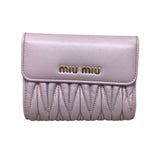 ミュウミュウ miu miu マテラッセ　コンパクトウォレット ５ML002 ピンク レザー レディース 三つ折り財布