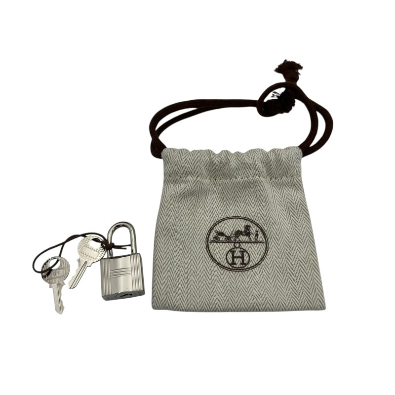 エルメスギフトボックス HERMESインザループ23. ピコタンPM.空箱