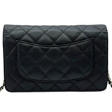 シャネル CHANEL マトラッセチェーンウォレット A33814 25番台 ブラック シルバー金具 キャビアスキン レディース ショルダーバッグ