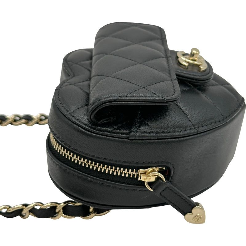 シャネル CHANEL ハートシェイプ ベルトバッグ AP2787 31番台 ブラック