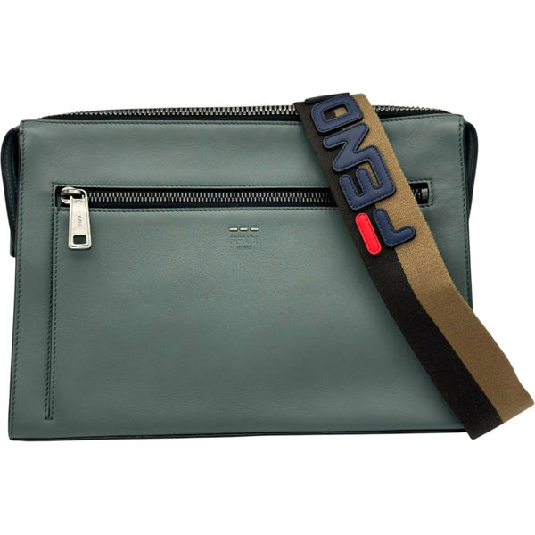 フェンディ FENDI メッセンジャーバッグ 7VA407 グリーン レザー フェンディ FENDI メッセンジャーバッグ 7VA407 グリーン レザー