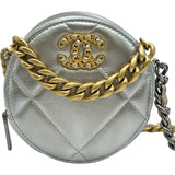シャネル CHANEL CHANEL19 ラウンドクラッチ AP0945 31番台 シルバー ゴールド/シルバー金具 シャイニーラムスキン レディース ショルダーバッグ