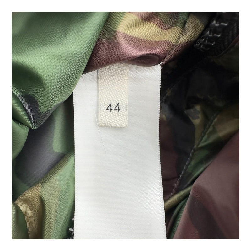 セリーヌ CELINE カモフラージュ ロゴ ダウンジャケット 2W771153Q セリーヌ CELINE カモフラージュ ロゴ ダウンジャケット 2W771153Q