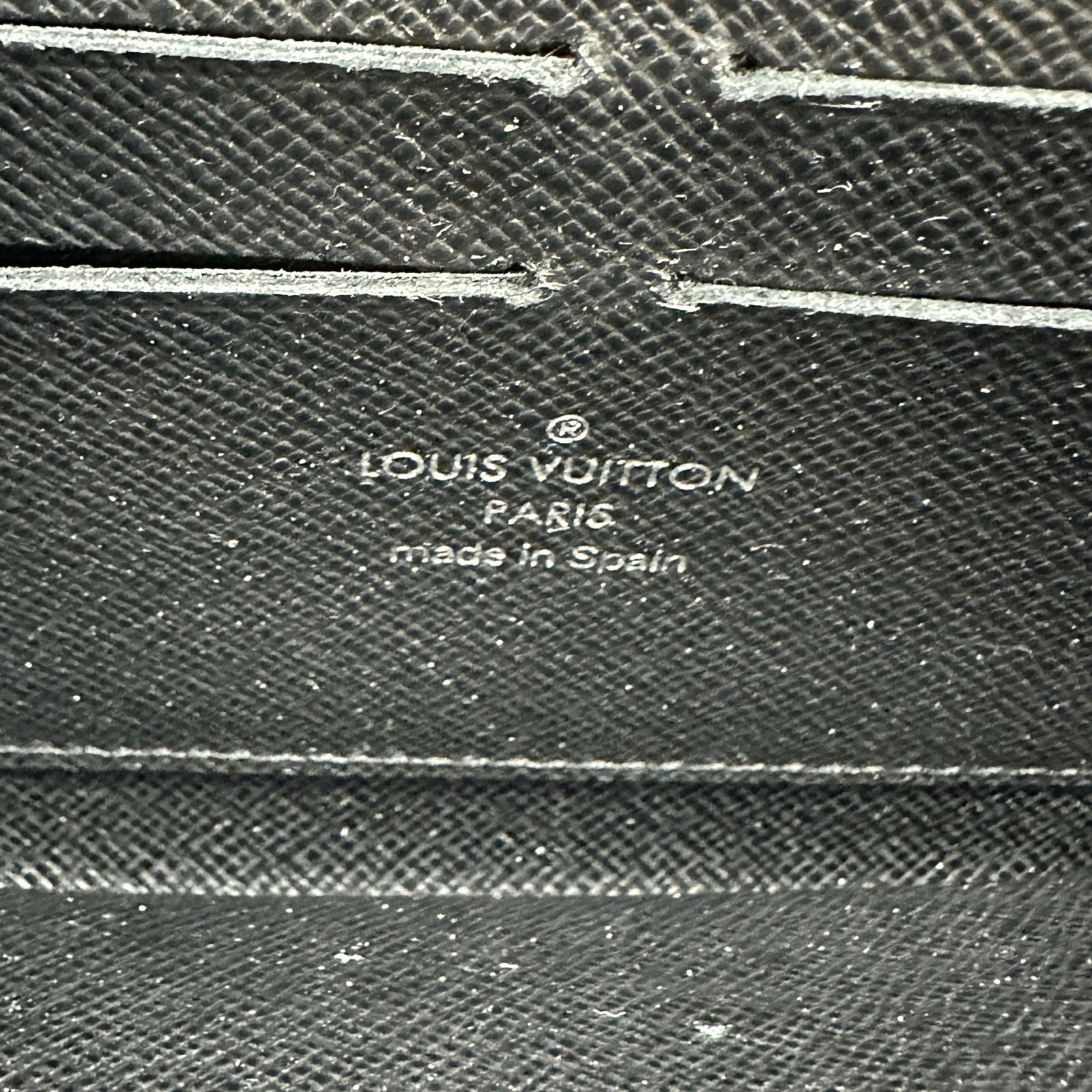 ルイ・ヴィトン LOUIS VUITTON ジッピー・ウォレット M60072 ブラック