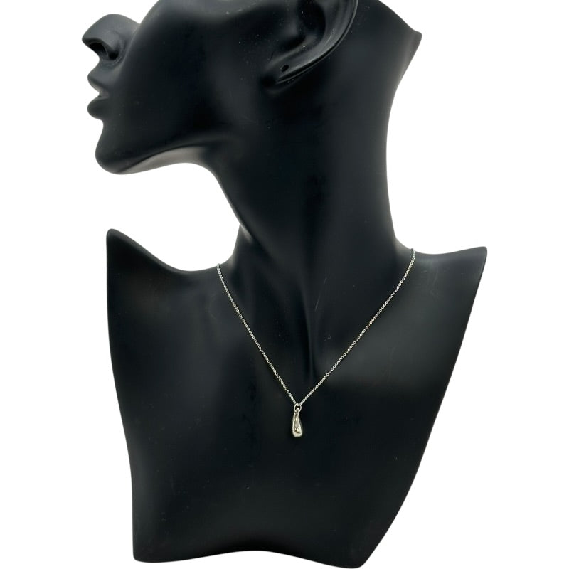 【大特価】 美品 ティファニー ティアドロップ ネックレス シルバー925 雫 レディー定番 ティファニー TIFFANY＆CO ティアドロップネックレス シルバー 925