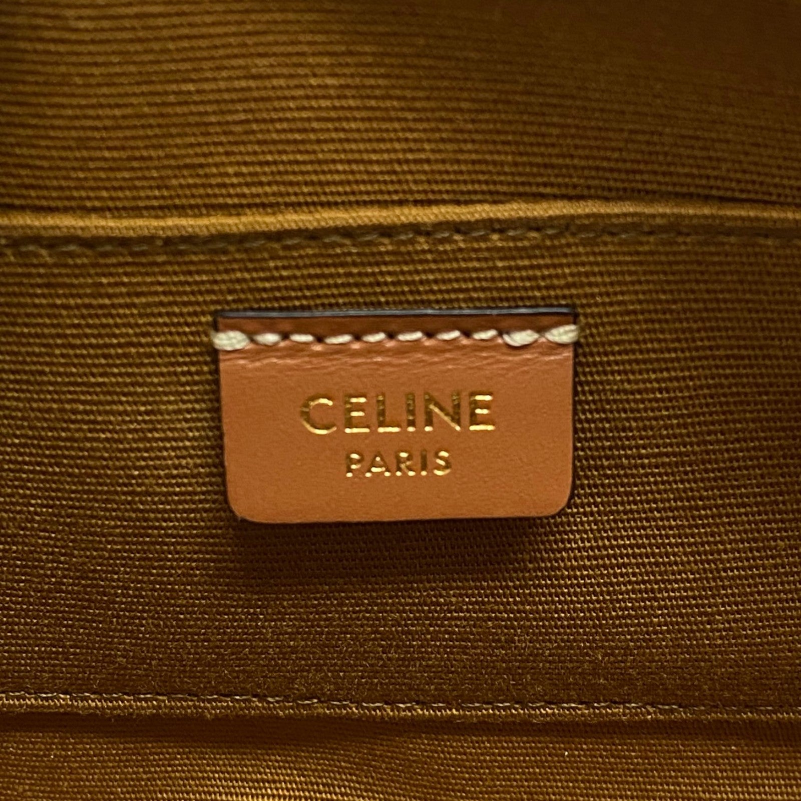 セリーヌ CELINE トリオンフ ミニカメラバッグ 10J582 タン トリオンフ