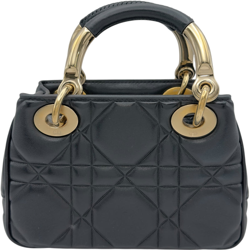 極美品☆Christian Dior クリスチャンディオール カナージュ レディ 95.22 ミニ ラムスキン 2WAYハンドバッグ  ショルダーバッグ ブラック ゴールド金具 保存袋付き イタリア製 レディース 極美品☆Christian Dior クリスチャンディオール カナージュ レディ