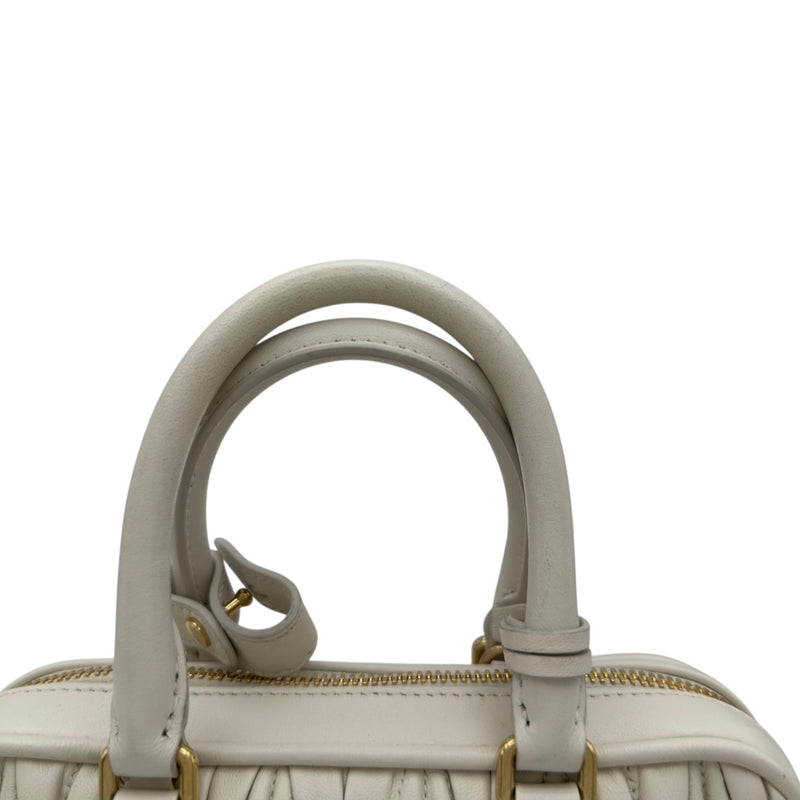 ミュウミュウ miu miu アルカディ マテラッセレザー バッグ 5BP088