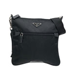 プラダ PRADA ナイロンショルダーバッグ ブラックシルバー金具 メンズ ショルダーバッグ