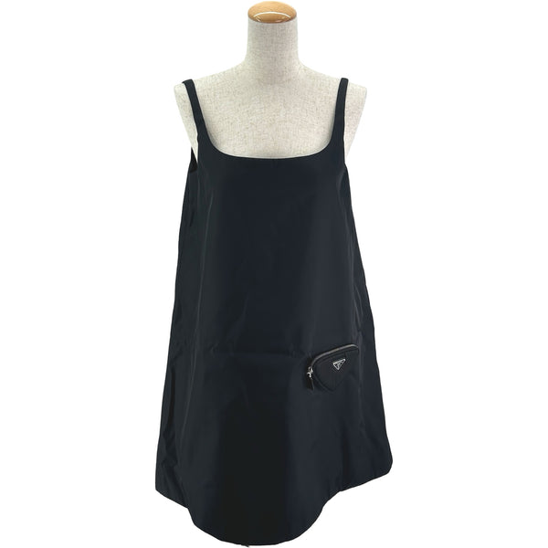 PRADA　プラダ　ナイロンワンピース プラダ PRADA トライアングルロゴ ポーチ付ワンピース 230662 ブラック